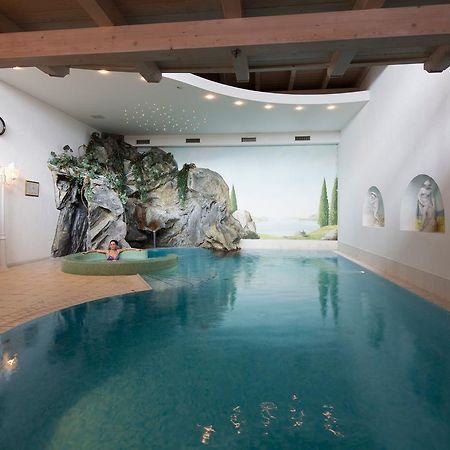 Dolomites Wellness Hotel Savoy La Villa  Dış mekan fotoğraf