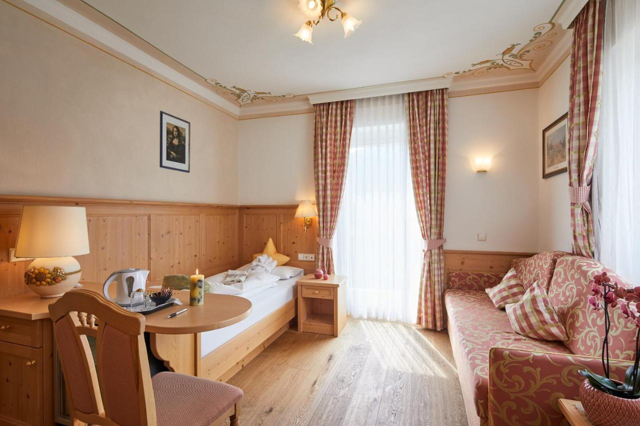 Dolomites Wellness Hotel Savoy La Villa  Dış mekan fotoğraf