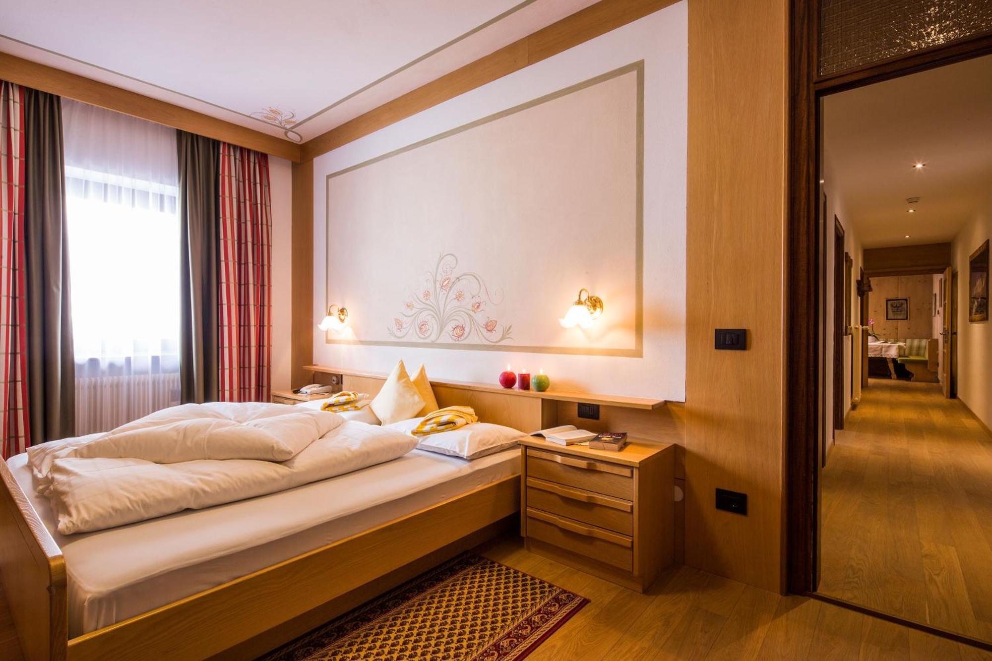 Dolomites Wellness Hotel Savoy La Villa  Dış mekan fotoğraf